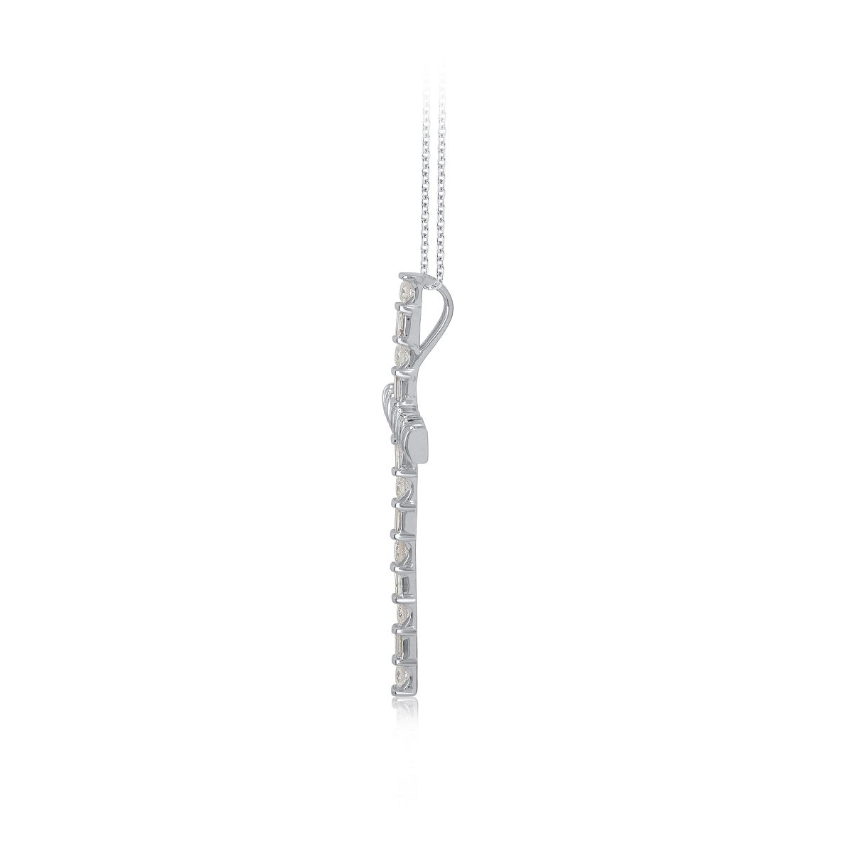 Cross Pendant Necklace in 14K Gold