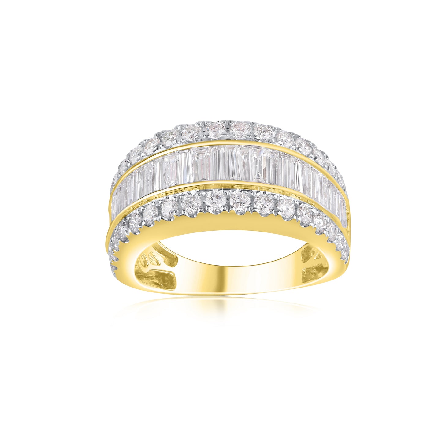 Baguette and Round Diamond Wedding Band Ring in 18K Gold