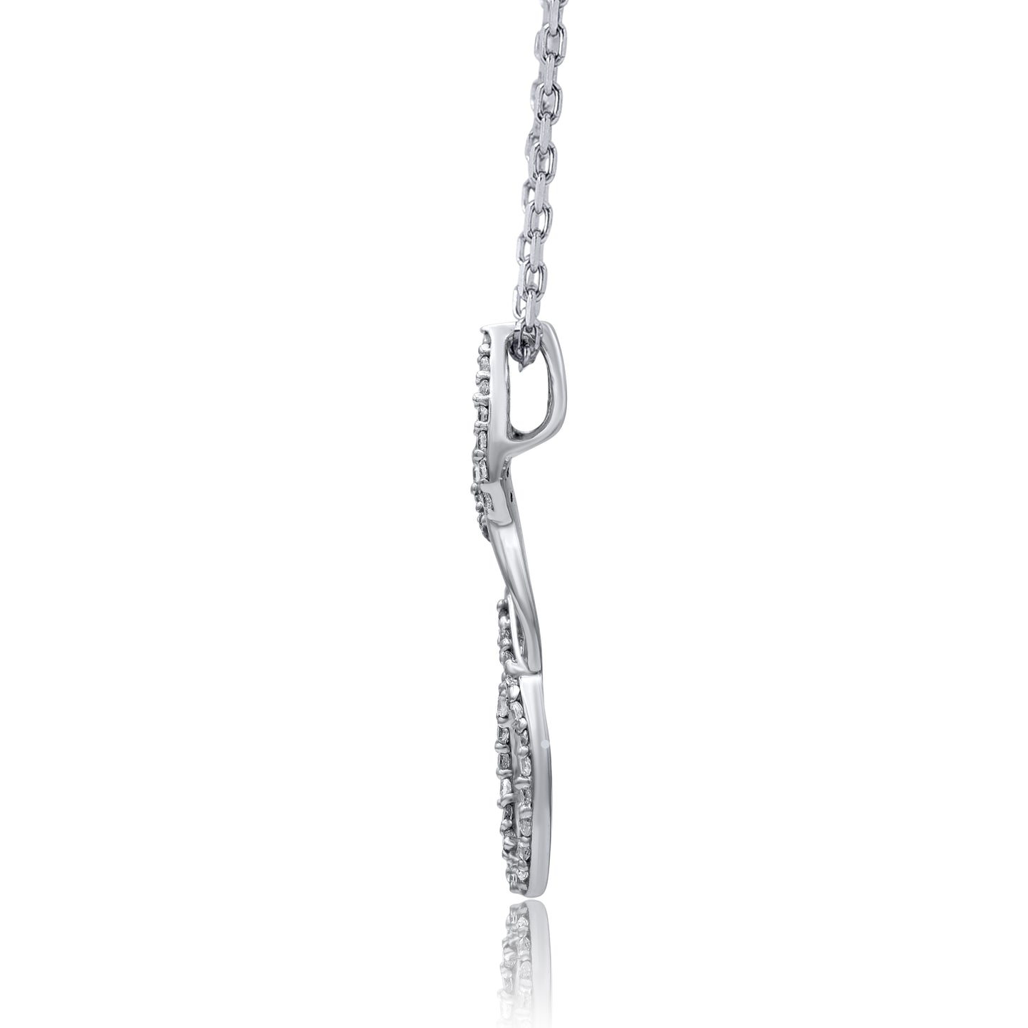 Intertwined Triple Tear Drop Pendant Necklace in 10KT Gold