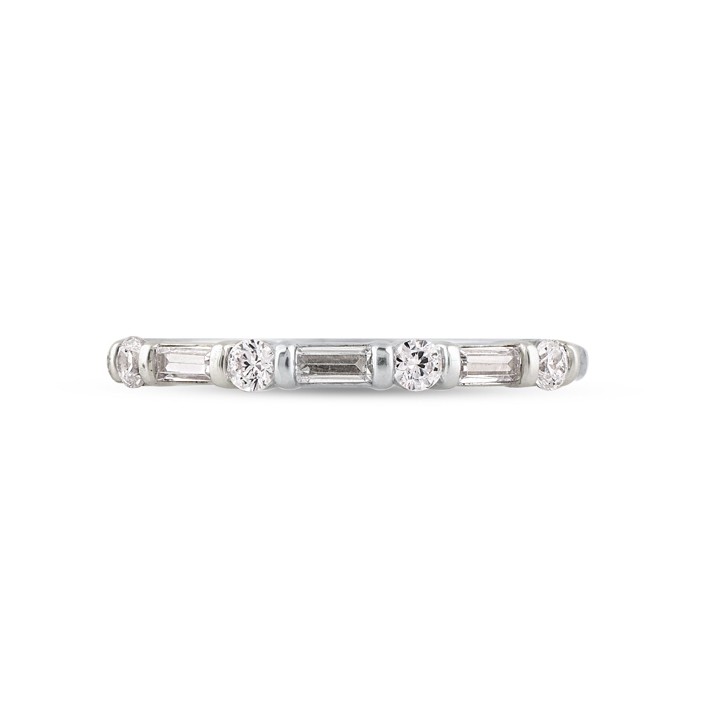 Diamond Wedding Band Ring in 10K Gold