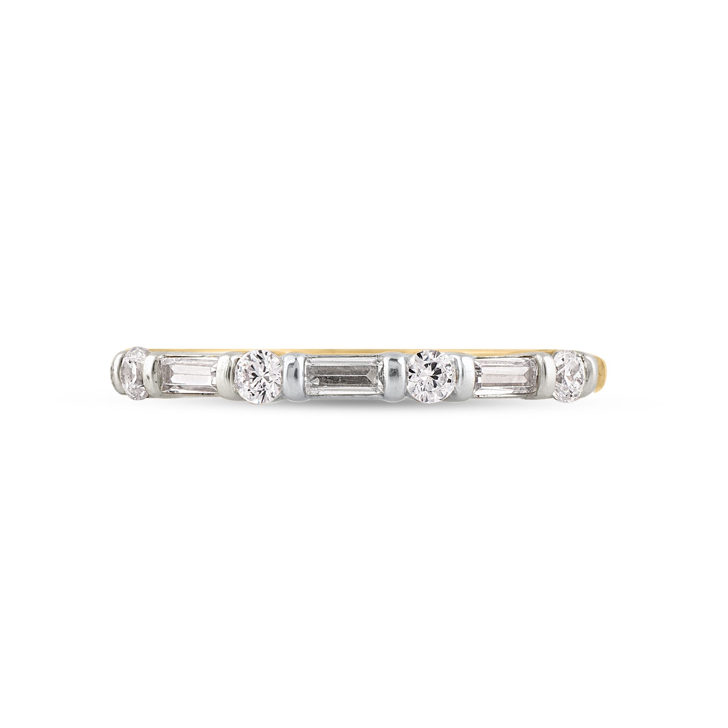 Diamond Wedding Band Ring in 10K Gold