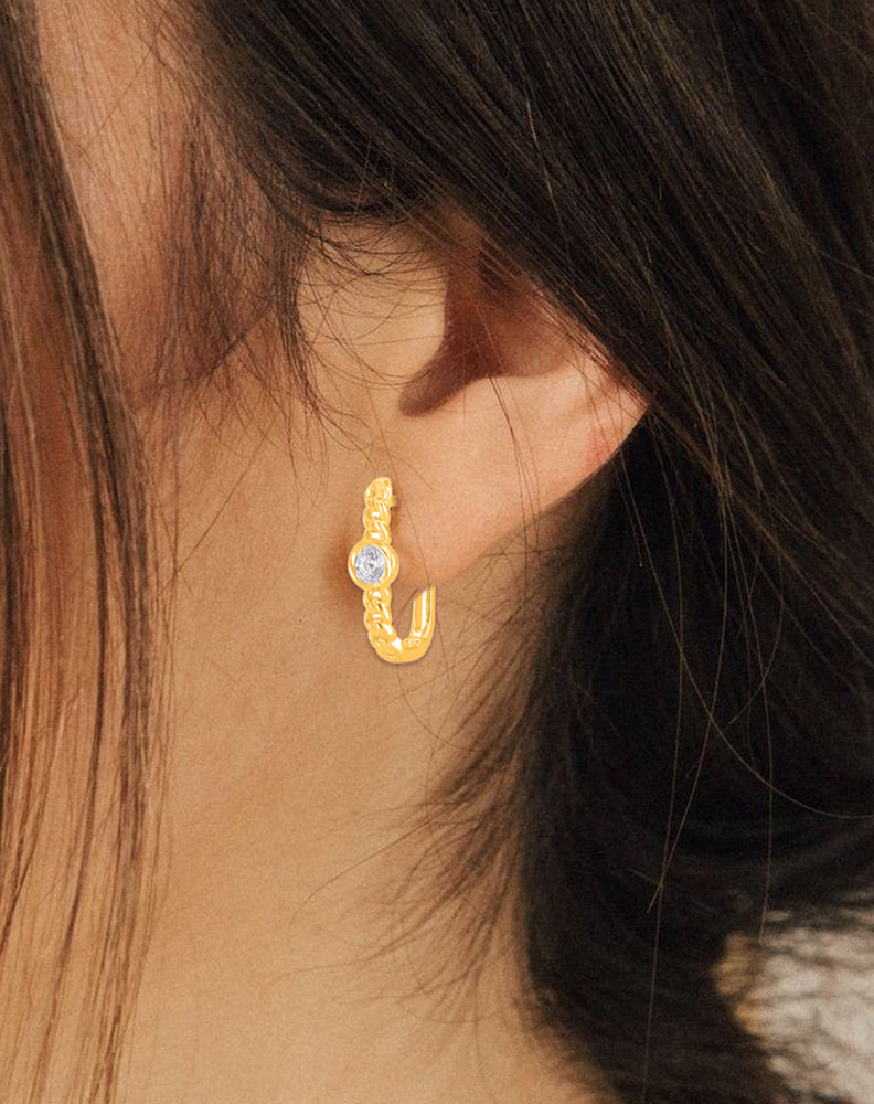 0.15 Carat Natural Diamond Chain Link Hoop Earrings in 14K Yellow Gold