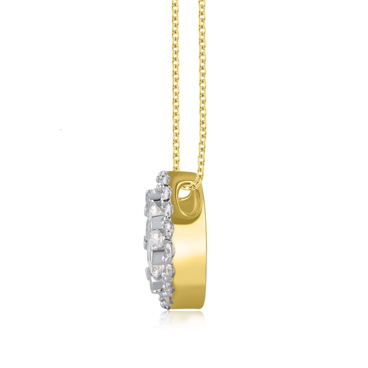 Cluster Pendant Necklace in 18K Gold