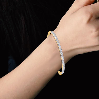 Line Bangle Bracelet in 10K Gold