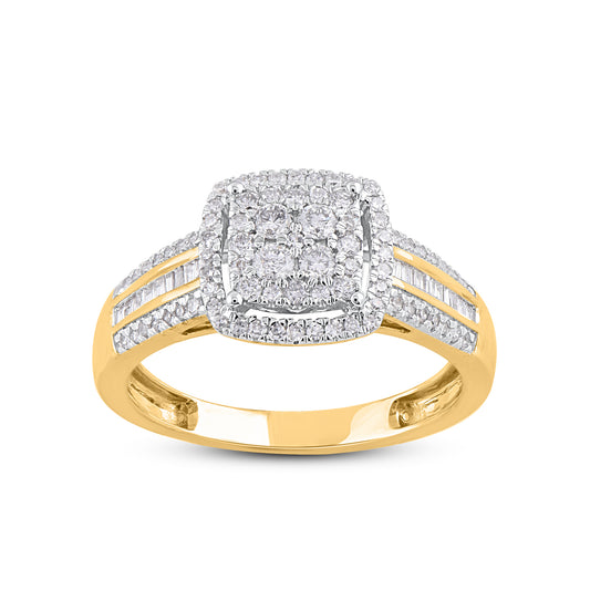 Princess Cut Diamond Cluster Halo Engagement Ring in 10k Gold