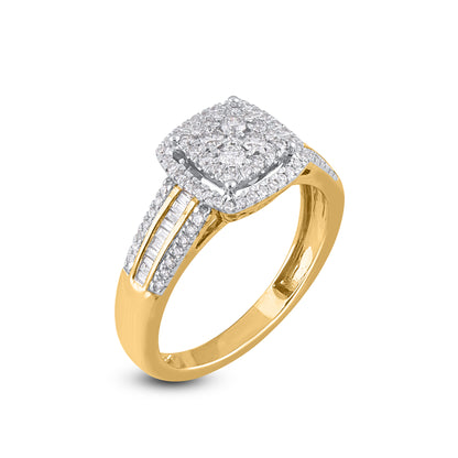 Princess Cut Diamond Cluster Halo Engagement Ring in 10k Gold